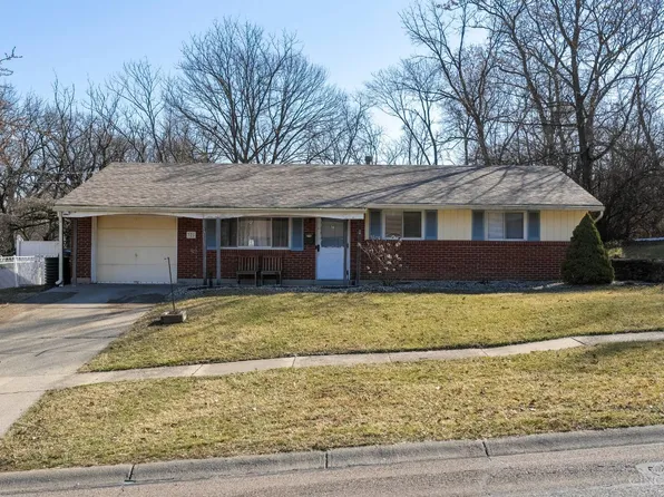 328 Brookforest Dr, Cincinnati, OH 45238