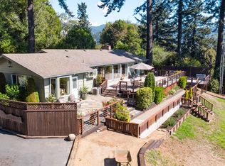 97683 Lundeen Rd, Brookings, OR 97415