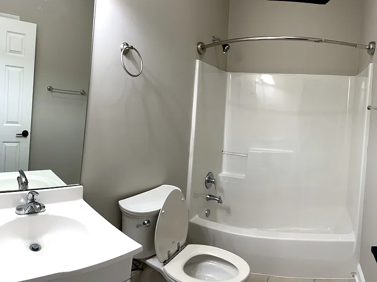 7629 Prince Dr — Photo 19