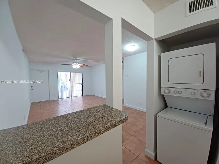 11120 Royal Palm Blvd #4-10 — Photo 3