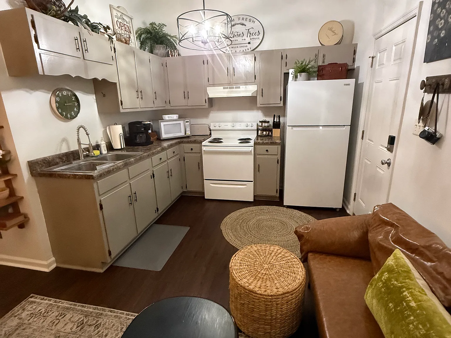 1 bed, 500 sqft, $1,300 — Photo 4