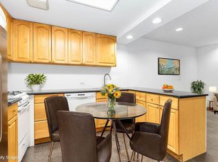 25 Avenue C #1G, New York, NY 10009