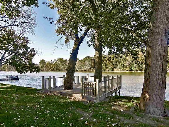 3rd image of 12224 Harbor Oaks Dr