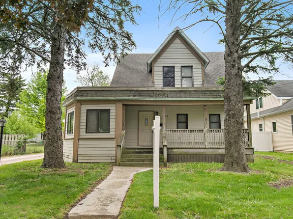 1302 State St, Dekalb, IL 60115