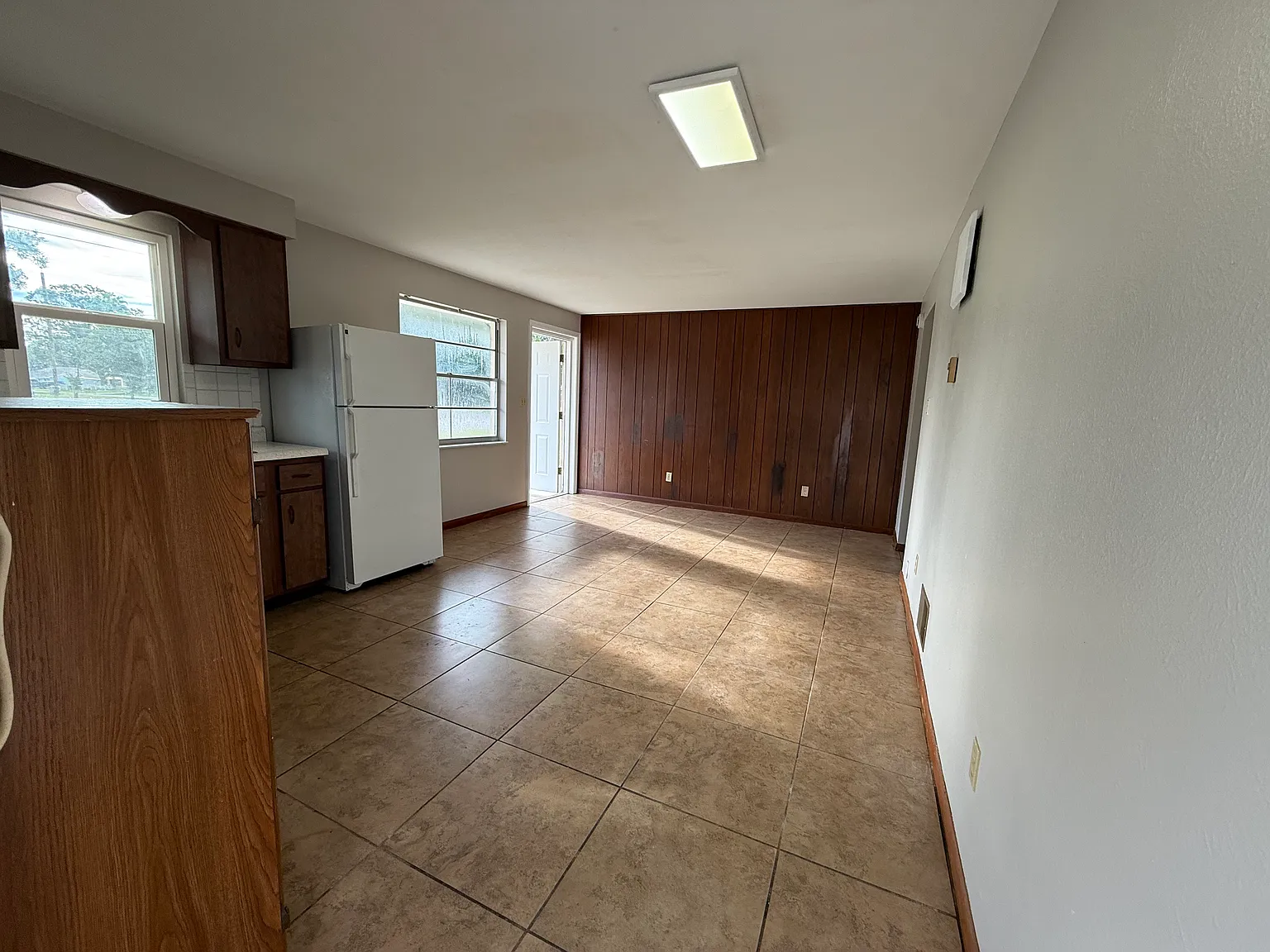 1 Bedroom, 1 Bathroom Zephyrhills — Photo 3