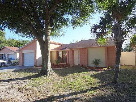4th image of 8205 Almond Pl