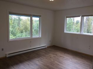 1505 E Mulchatna Dr, Wasilla, AK 99654