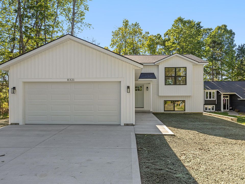 1st image of 8321 W Royal Rd #46