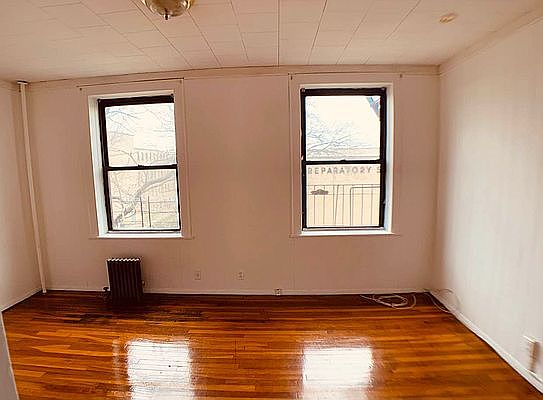 2nd image of 21-27 27th St #B11