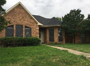 2305 Diamond Oaks Dr, Garland, TX 75044