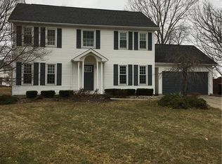 64 Running Brook Dr, Lancaster, NY 14086