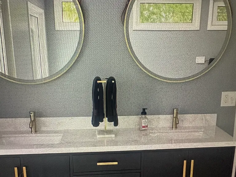 309 Riverside Dr — Photo 26