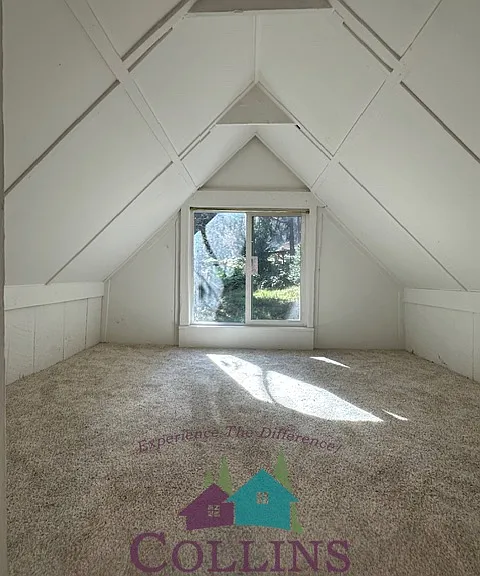 318 Nile St — Photo 12