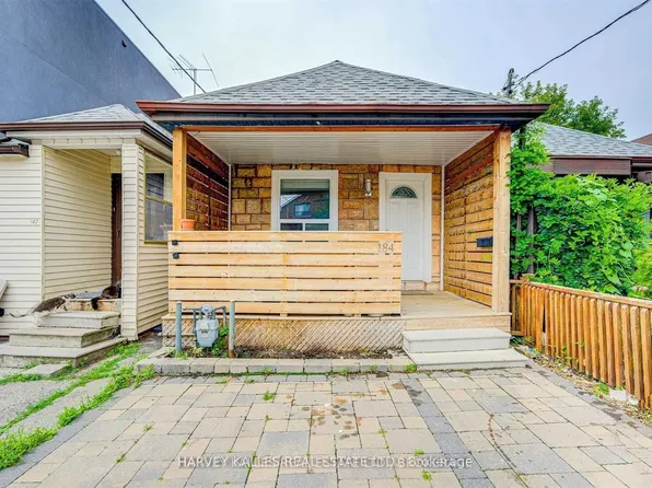 184 Cedric Ave, Toronto, ON M6C 3X8