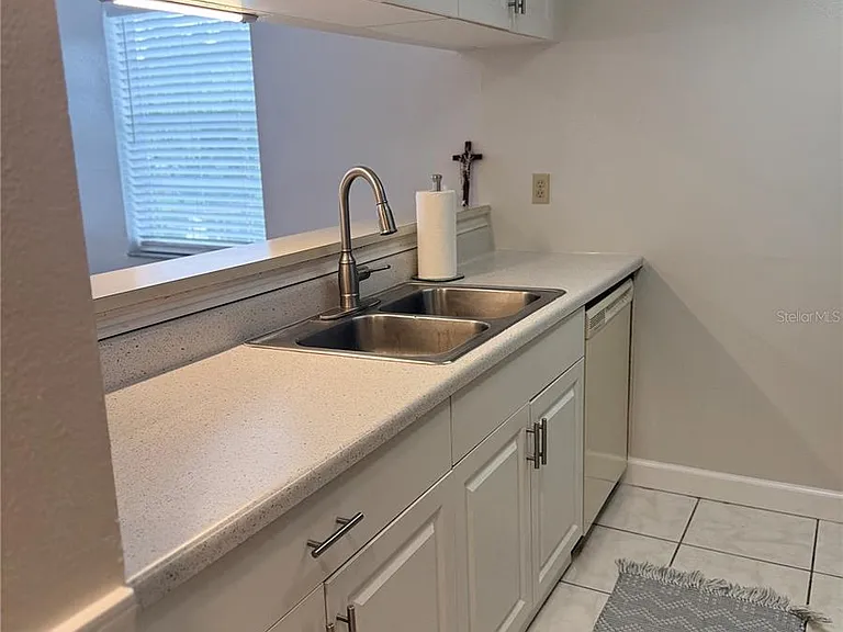 7128 Waterside Dr #7128 — Photo 8