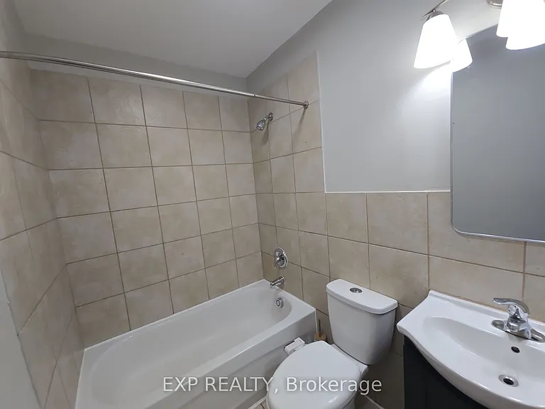 87 Wellington St E #MAIN LEVEL — Photo 29