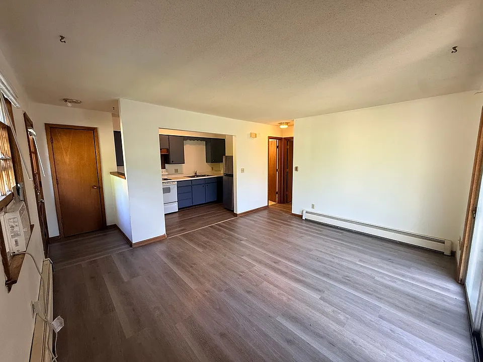 3411-3427 Elm Dr