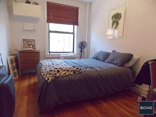 Rented by Bond New York | media 21