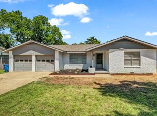 107 Rosedale Ave, Keene, TX 76059