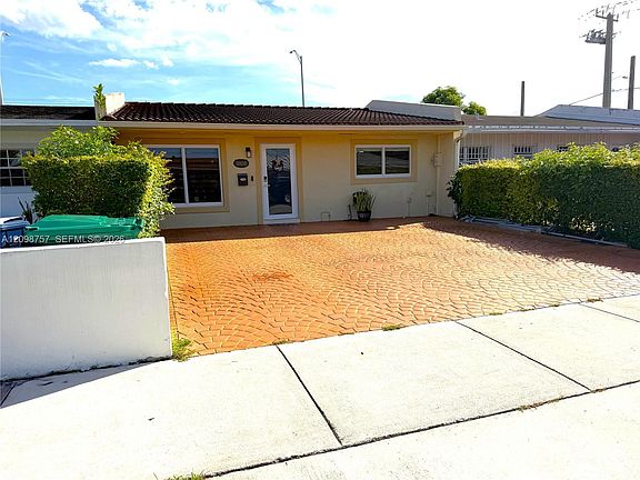 4th image of 10110 SW 23rd Ter