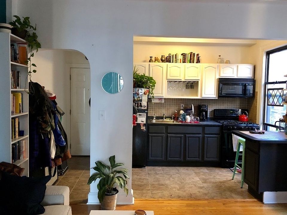 1st image of 52 St Nicholas Ave APT 2R