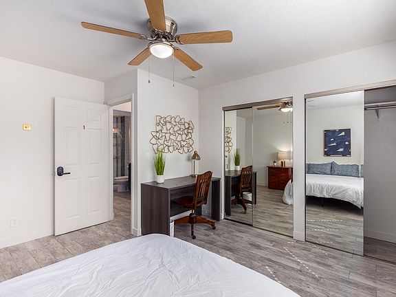 Room1- large room with huge closet and mirror door