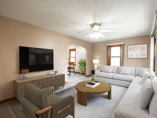 3535 S Pine AVENUE, Milwaukee, WI 53207