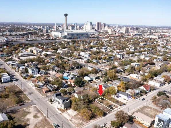 621 S Pine St, San Antonio, TX 78203