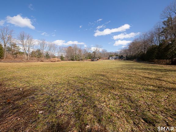 3rd image of 61 Nepaug Road