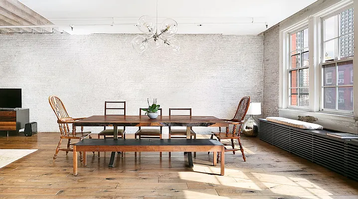 Rented by Compass | media 30