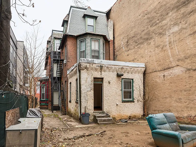 3412 Spring Partners LP — Photo 205