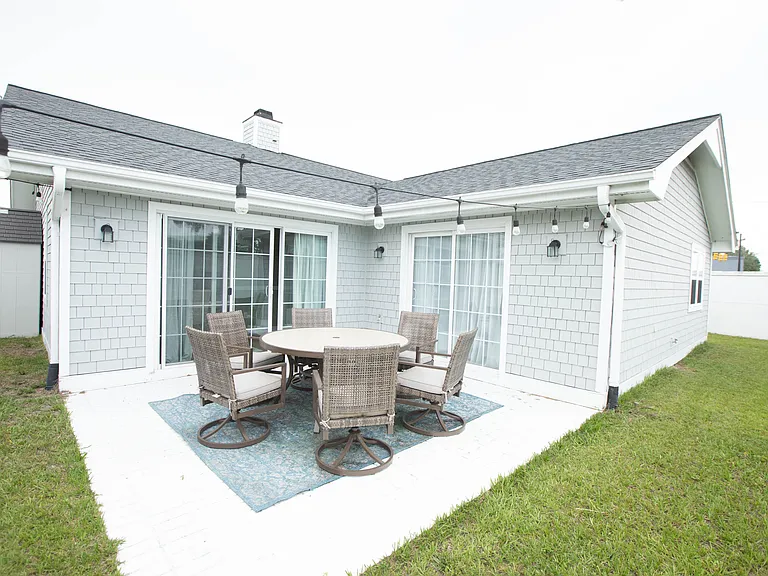 1205 Clipper Ln — Photo 35