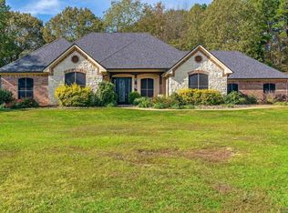 110 Cedar Ridge Rd, Longview, TX 75602