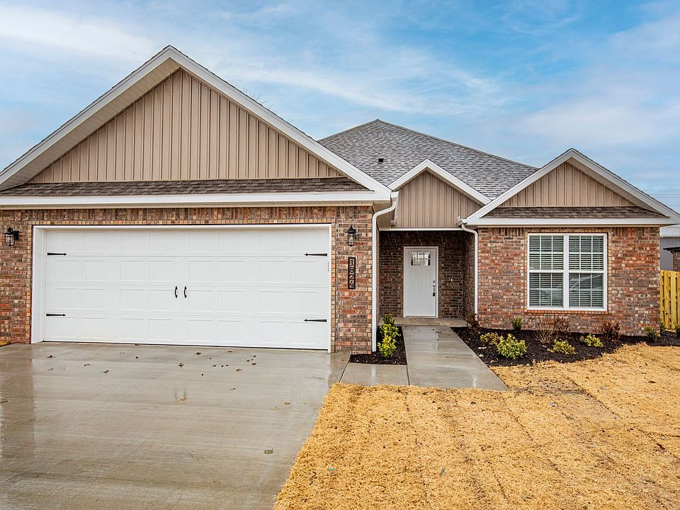 1st image of 1824 Seay Cir