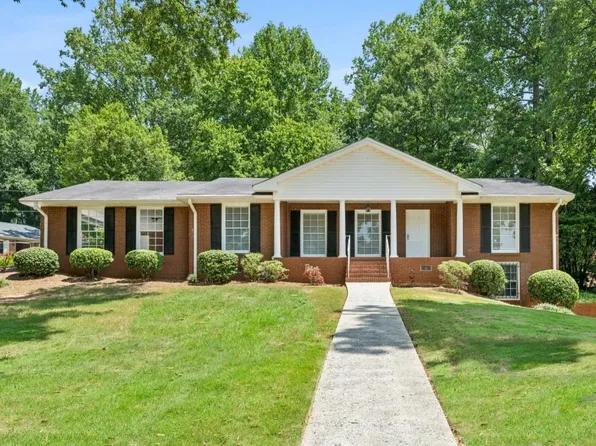 4351 Lake Laurel Dr SE, Smyrna, GA 30082