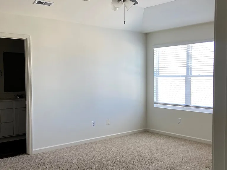 252 Chelsea Park Dr — Photo 18