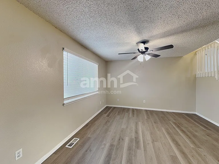 11468 River Run Pkwy — Photo 5