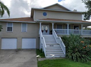 5630 W Shore Dr, New Port Richey, FL 34652