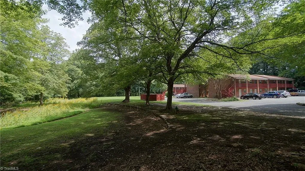 1 bed, 500 sqft, $695 — Photo 4