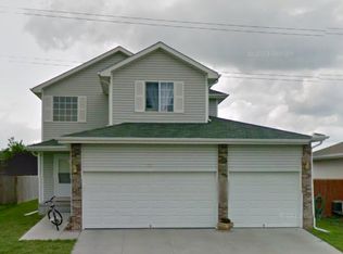 7311 Whitewater Ln, Lincoln, NE 68521