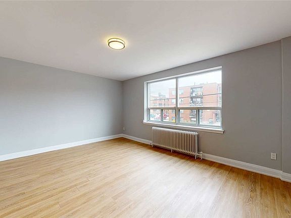 3rd image of 31 Clearview Hts #209