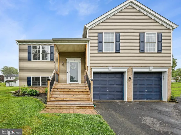 20 Christine Dr, Wrightsville, PA 17368