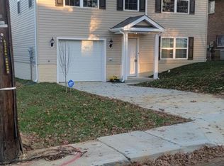911 57th Pl, Fairmount Heights, MD