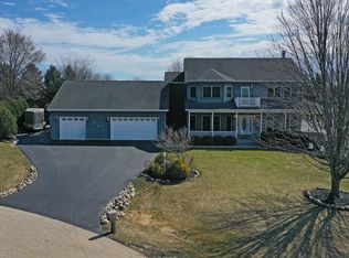 814 Grace Ln, Lake Villa, IL