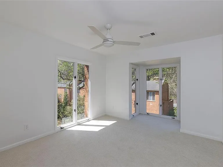 49 Willow Gln — Photo 25