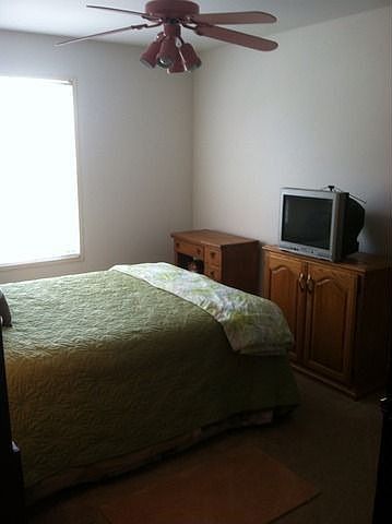 2nd image of 7532 W Hawthorne Ln