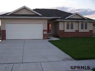 3316 Armour, Fremont, NE 68025