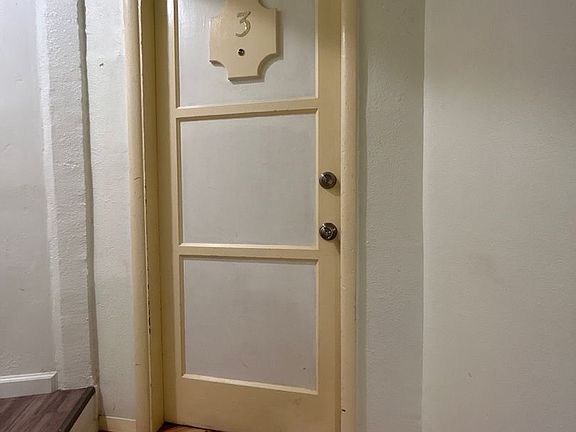 3rd image of 330 W 1st St #3