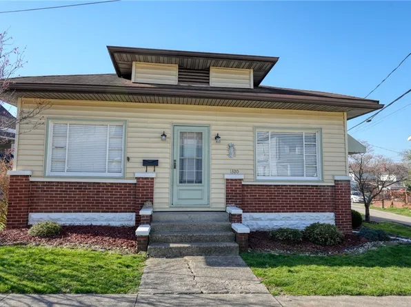 1320 Blaine Ave, Cambridge, OH 43725