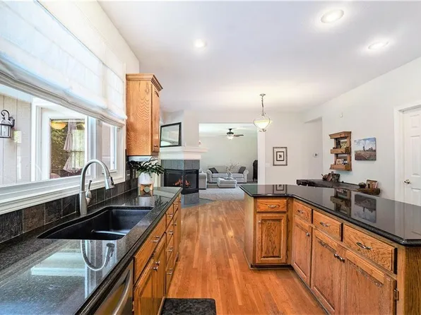 15012 S Harris Rd, Greenwood, MO 64034
